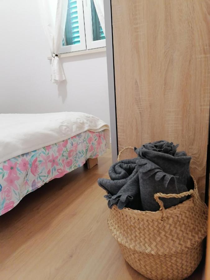 Appartamento Dairos Mali Lošinj Esterno foto