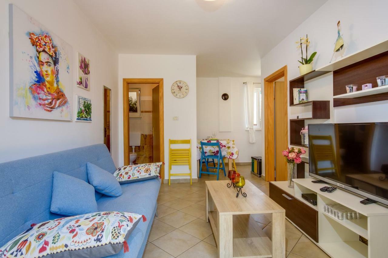 Appartamento Dairos Mali Lošinj Esterno foto