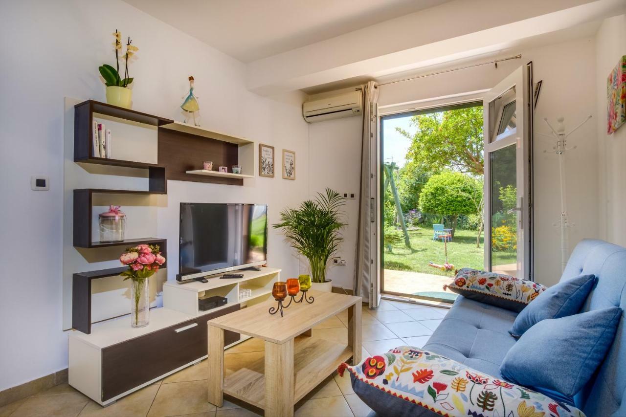 Appartamento Dairos Mali Lošinj Esterno foto